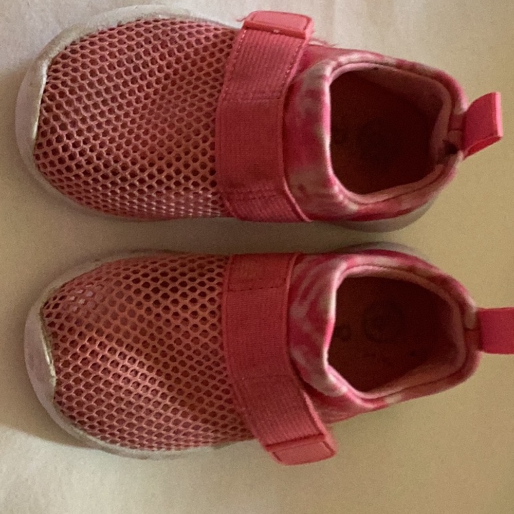 Little girls shoes